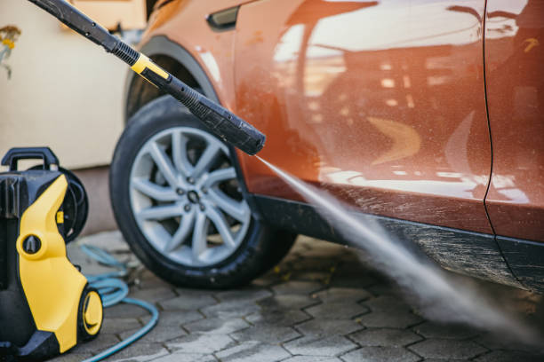 Best Roof Pressure Washing  in Potomac Mills, VA